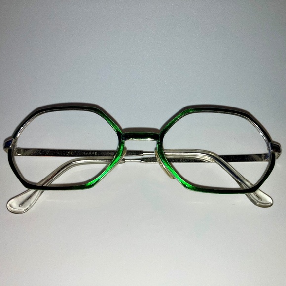 Bright Green Over Silver Vintage Never Worn Octagonal Frame Italy Eyeglasses main image 3